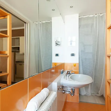 Youhosty - Watt 4 Апартаменты